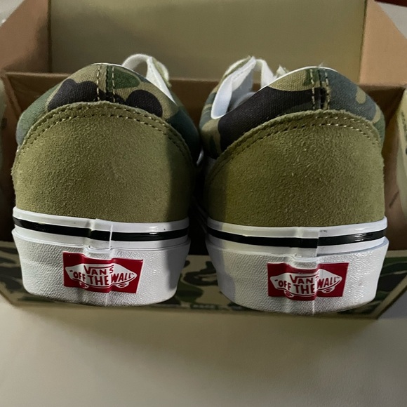 Pre- Owned Vans x Bape Sneakers Size 8M - Picture 3 of 7